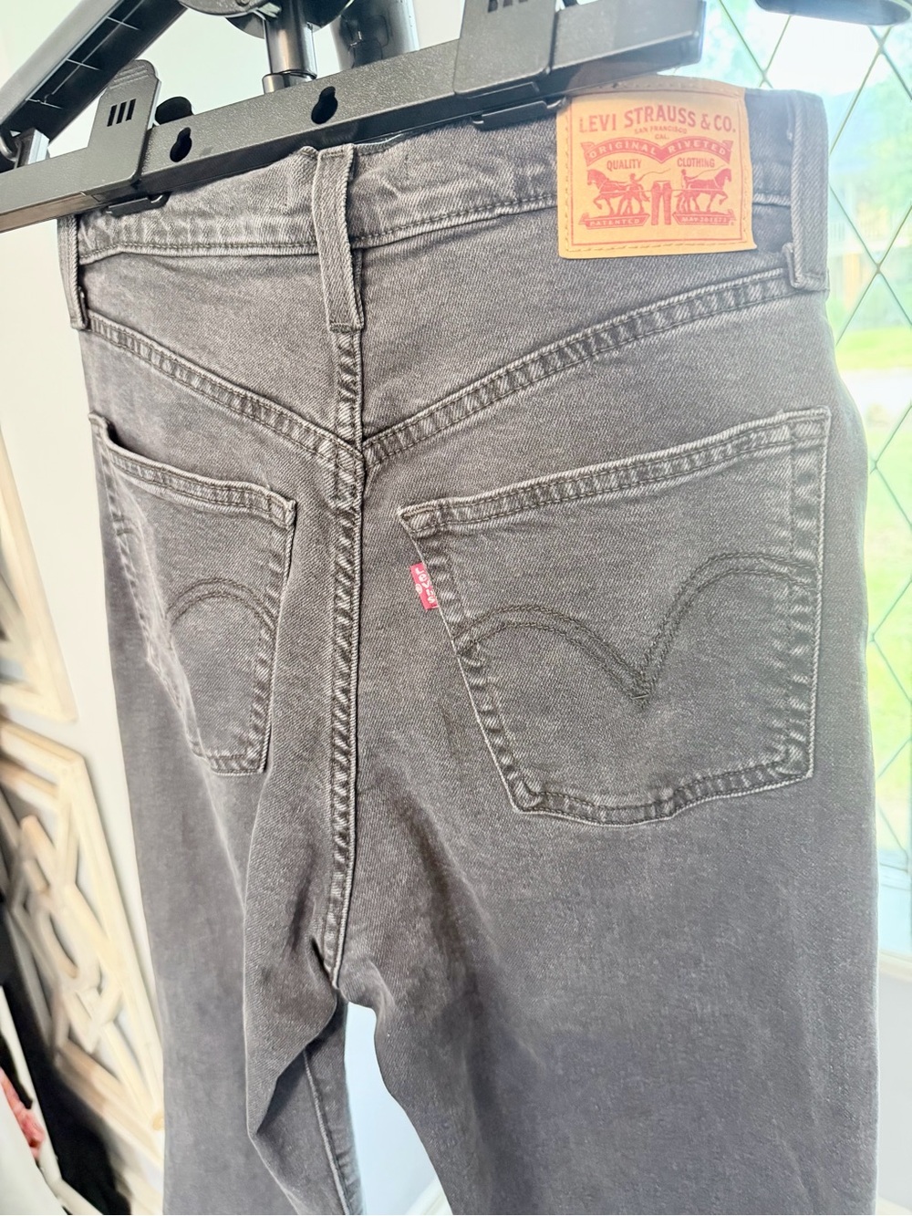 Levi's Ribcage Bell Wide-Leg Flared Jeans Women’s Size 30 - Picture 8 of 15